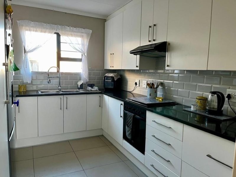 3 Bedroom Property for Sale in C Place Eastern Cape